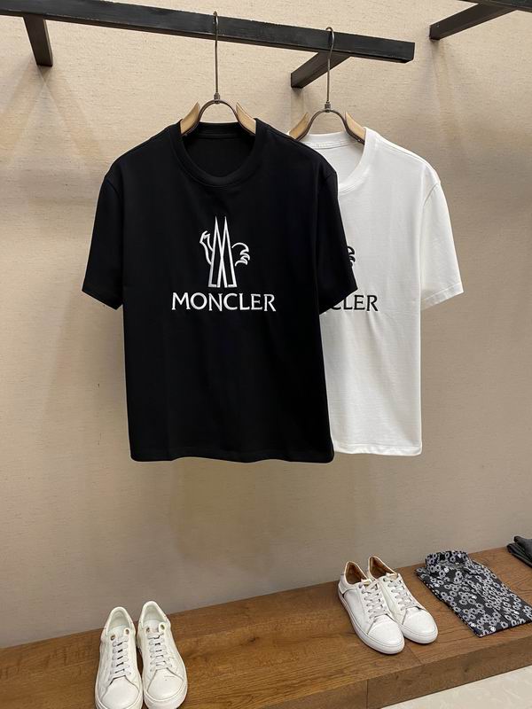 Moncler T Shirt 20o 0420